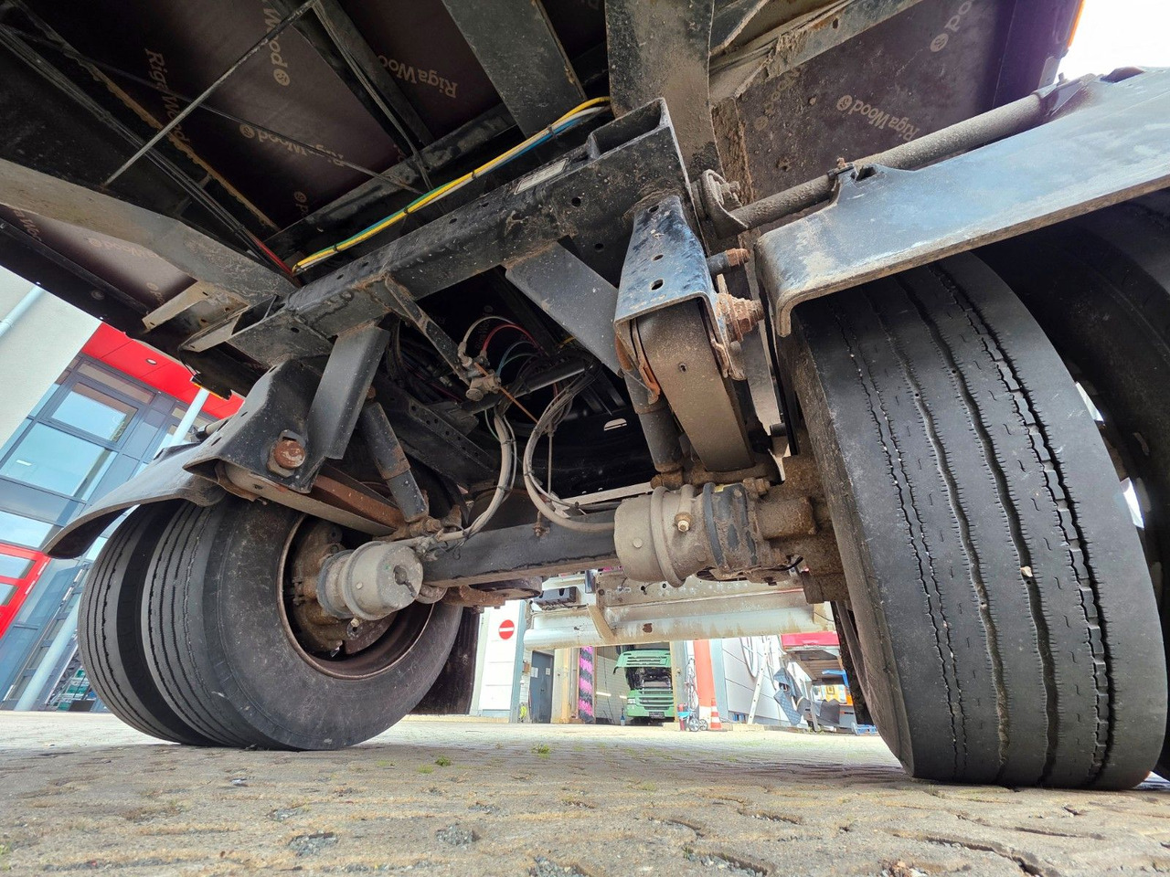 Polprikolica zabojnik Krone SE / Rolltor TRIDEC / Zwangslenkung: slika 25