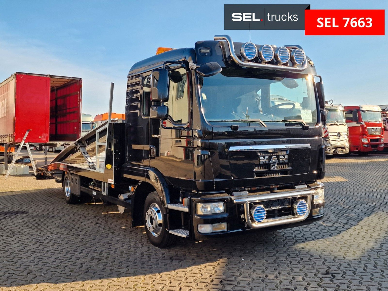 MAN TGL 8.220 4X2 BL / Xenon / Alu-Felgen - Tovornjak avtotransporter: slika 3 MAN TGL 8.220 4X2 BL / Xenon / Alu-Felgen - Tovornjak avtotransporter: slika 3