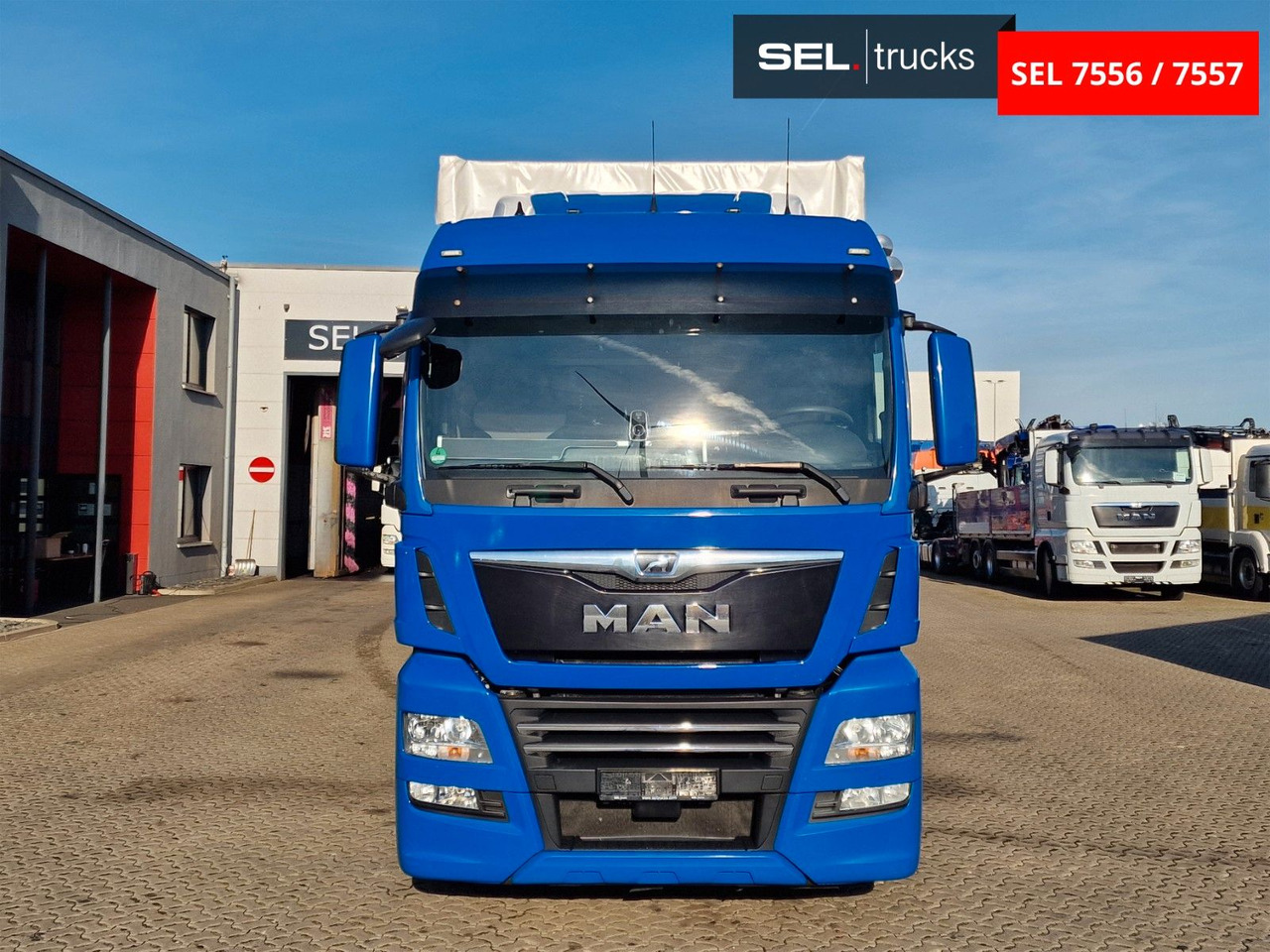 MAN TGX 18.500 4X2 LL-U /Intarder /Standklima /Xenon - Tovornjak s ponjavo: slika 2 MAN TGX 18.500 4X2 LL-U /Intarder /Standklima /Xenon - Tovornjak s ponjavo: slika 2