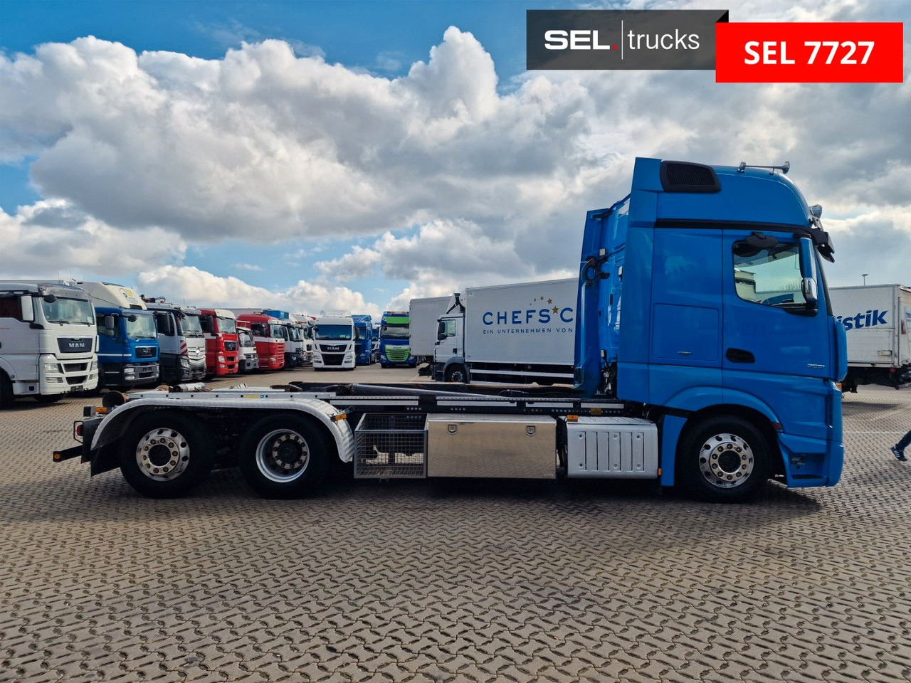 Mercedes-Benz Actros 2551 / Retarder / Standklima / Xenon - Kotalni prekucni tovornjak: slika 4 Mercedes-Benz Actros 2551 / Retarder / Standklima / Xenon - Kotalni prekucni tovornjak: slika 4