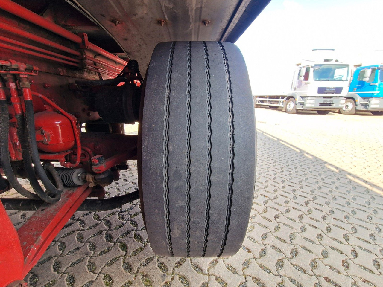 Tovornjak z dvigalom Scania R 340 LB6X2*4MNA /Retarder/HIAB 166K /Lenkachse: slika 28
