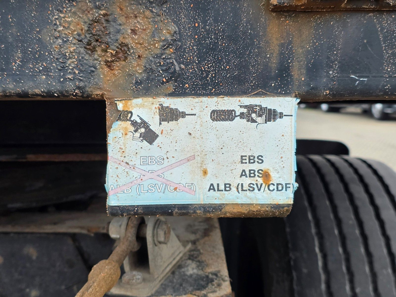 Plato/ Tovorna prikolica Schmitz Cargobull Gotha APR 18 / Baustoff: slika 20