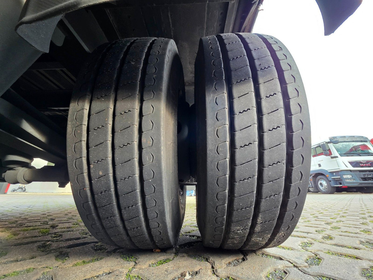 Polprikolica za prevoz pijač Schwarzmüller SJ / Liftachse / Schwanenhals: slika 35