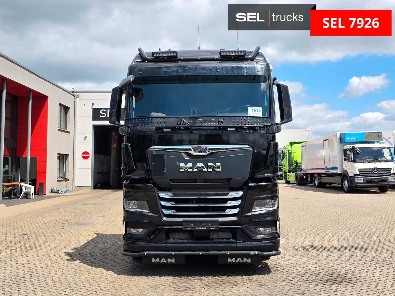 MAN TGX 18.580 4x2 BL SA / ZF Intarder / D38 / 6E - Vlačilec: slika 2 MAN TGX 18.580 4x2 BL SA / ZF Intarder / D38 / 6E - Vlačilec: slika 2