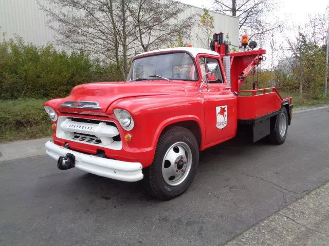 Chevrolet 4 TONNER - Vlečno vozilo: slika 1 Chevrolet 4 TONNER - Vlečno vozilo: slika 1