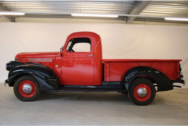Chevrolet Pick Up Deluxe - Poltovornjak: slika 3 Chevrolet Pick Up Deluxe - Poltovornjak: slika 3