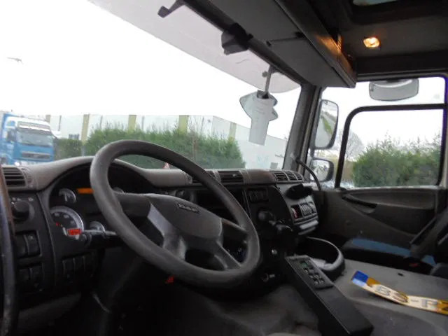 DAF CF 75 250 6X2 NL TRUCK APK 01-03-2026 lizing DAF CF 75 250 6X2 NL TRUCK APK 01-03-2026: slika 6 DAF CF 75 250 6X2 NL TRUCK APK 01-03-2026 lizing DAF CF 75 250 6X2 NL TRUCK APK 01-03-2026: slika 6