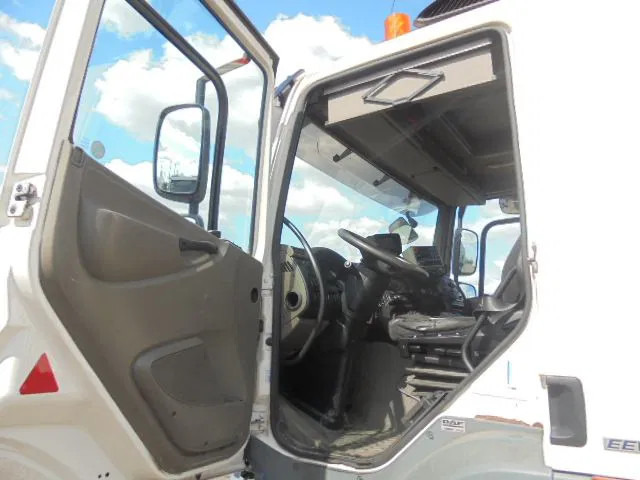 Smetarski tovornjak DAF FAN CF75-250 6X2: slika 13
