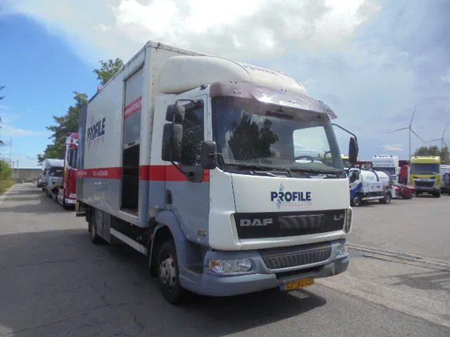 DAF LF 45 150 NL TRUCK SERVICE TRUCK MET COMPRESSOR - Tovornjak zabojnik: slika 5 DAF LF 45 150 NL TRUCK SERVICE TRUCK MET COMPRESSOR - Tovornjak zabojnik: slika 5