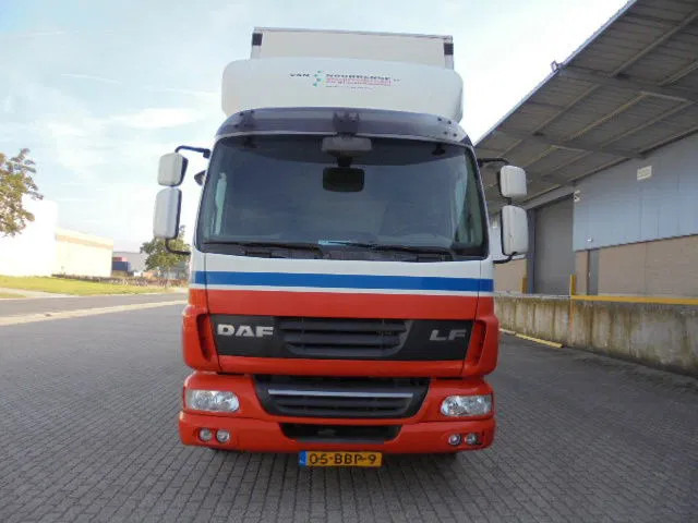 DAF LF 45 - Tovornjak s ponjavo: slika 2 DAF LF 45 - Tovornjak s ponjavo: slika 2