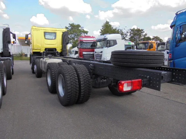 DAF XD 450 F 8X4 NIEUW MET FABRIEKS GARANTIE - Tovornjak-šasija: slika 4 DAF XD 450 F 8X4 NIEUW MET FABRIEKS GARANTIE - Tovornjak-šasija: slika 4