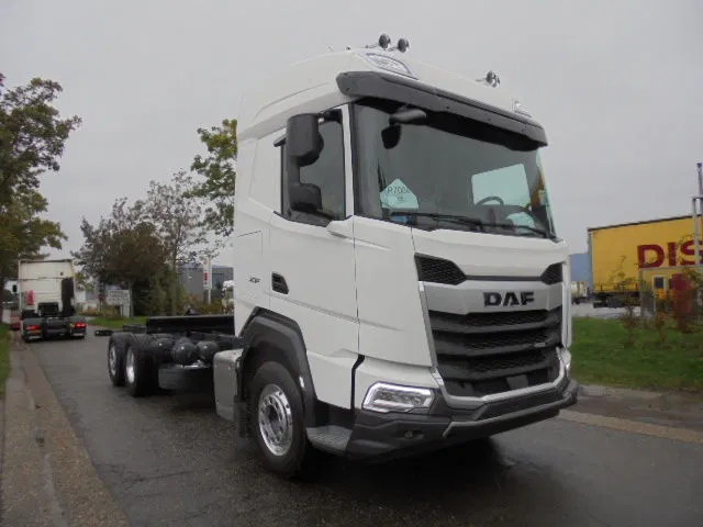 DAF XF 480 6X2 MET FABRIEKS GARANTIE - Tovornjak-šasija: slika 3 DAF XF 480 6X2 MET FABRIEKS GARANTIE - Tovornjak-šasija: slika 3