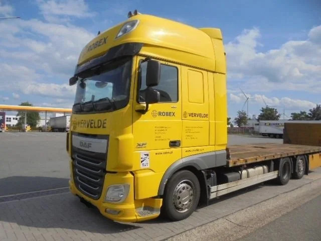 DAF XF 510 FAR 6X2 - Tovornjak s kesonom: slika 1 DAF XF 510 FAR 6X2 - Tovornjak s kesonom: slika 1