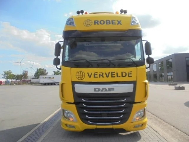 DAF XF 510 FAR 6X2 - Tovornjak s kesonom: slika 2 DAF XF 510 FAR 6X2 - Tovornjak s kesonom: slika 2