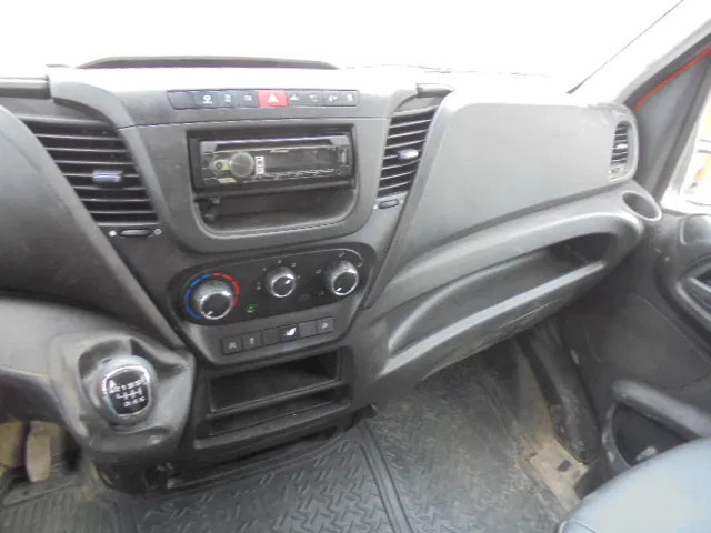 Iveco Daily 35C14 lizing Iveco Daily 35C14: slika 10