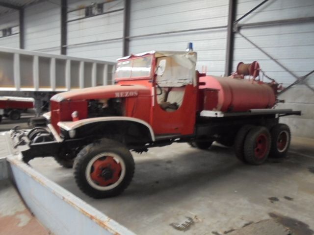 GMC CCKW 353 6X6 - Tovornjak cisterna: slika 3 GMC CCKW 353 6X6 - Tovornjak cisterna: slika 3