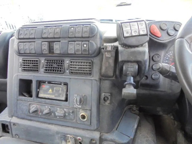 Iveco AD340T36 8X4 lizing Iveco AD340T36 8X4: slika 19