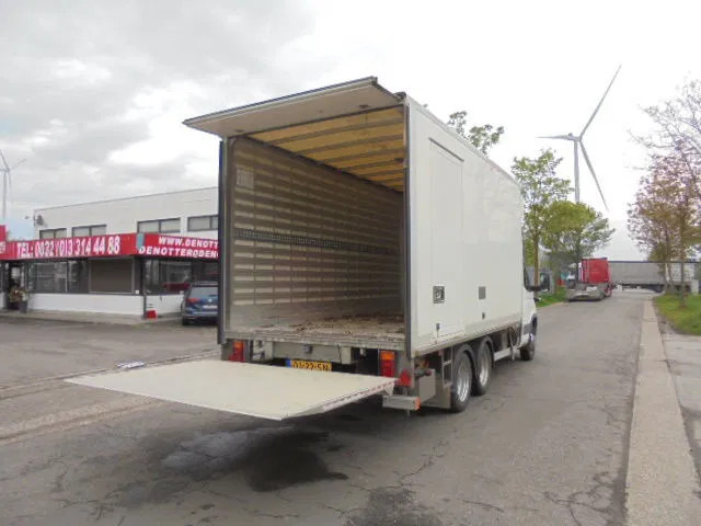 Iveco Daily 40 C14 HPI TREKKER OPLEGGER - Dostavno vozilo z zabojnikom, Dostavno vozilo z dvojno kabino: slika 4 Iveco Daily 40 C14 HPI TREKKER OPLEGGER - Dostavno vozilo z zabojnikom, Dostavno vozilo z dvojno kabino: slika 4