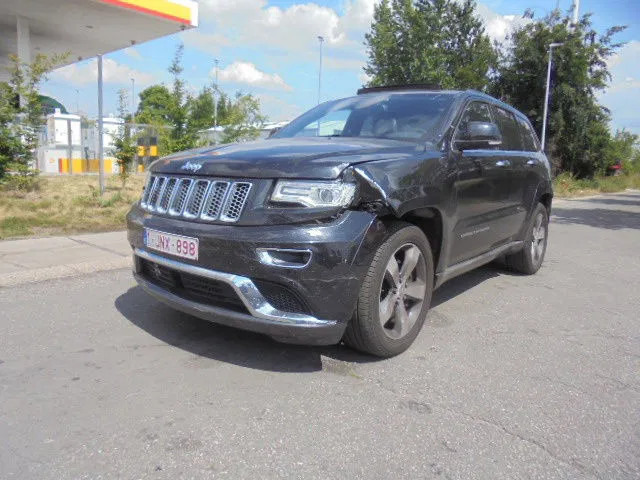 Jeep Grand Cherokee 4X4 SUMMIT EDITION 3.0 LTR V6 - SUV: slika 1 Jeep Grand Cherokee 4X4 SUMMIT EDITION 3.0 LTR V6 - SUV: slika 1