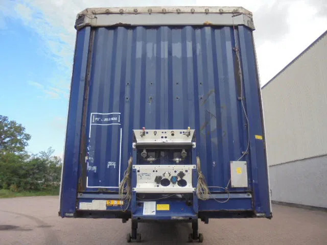 Krone SD NL KENTEKEN BPW TROMMEL ASSEN 35 IN STOCK - Polprikolica s ponjavo: slika 2 Krone SD NL KENTEKEN BPW TROMMEL ASSEN 35 IN STOCK - Polprikolica s ponjavo: slika 2