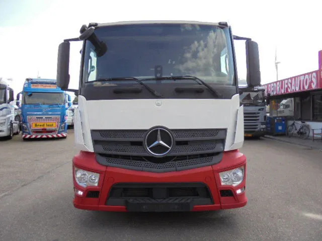 Mercedes-Benz ACTROS 2340 6X2 - Tovornjak avtotransporter: slika 2 Mercedes-Benz ACTROS 2340 6X2 - Tovornjak avtotransporter: slika 2
