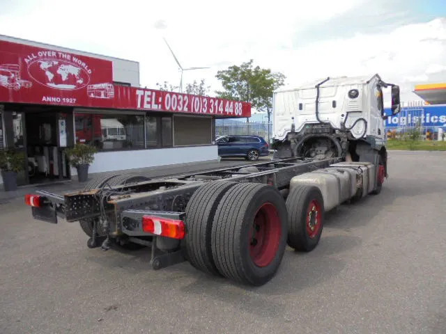 Mercedes-Benz ACTROS 2340 6X2 - Tovornjak avtotransporter: slika 4 Mercedes-Benz ACTROS 2340 6X2 - Tovornjak avtotransporter: slika 4