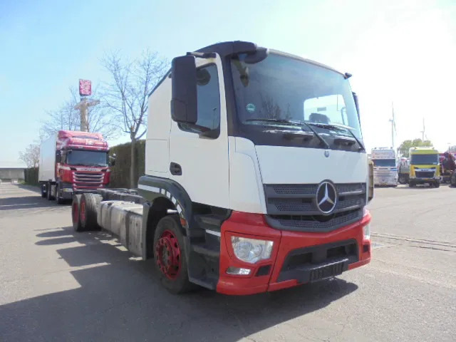 Mercedes-Benz Actros 2340 LL - Tovornjak avtotransporter: slika 3 Mercedes-Benz Actros 2340 LL - Tovornjak avtotransporter: slika 3