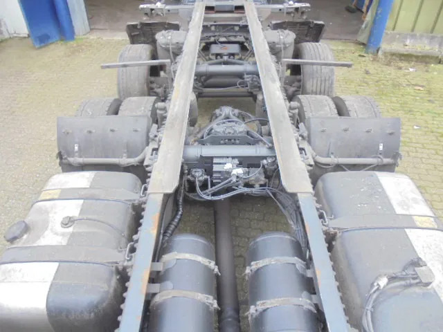 Mercedes-Benz Actros 2542 LS 6X2 ENGINE BROKE - Kontejnerski tovornjak/ Tovornjak z zamenljivim tovoriščem: slika 5 Mercedes-Benz Actros 2542 LS 6X2 ENGINE BROKE - Kontejnerski tovornjak/ Tovornjak z zamenljivim tovoriščem: slika 5