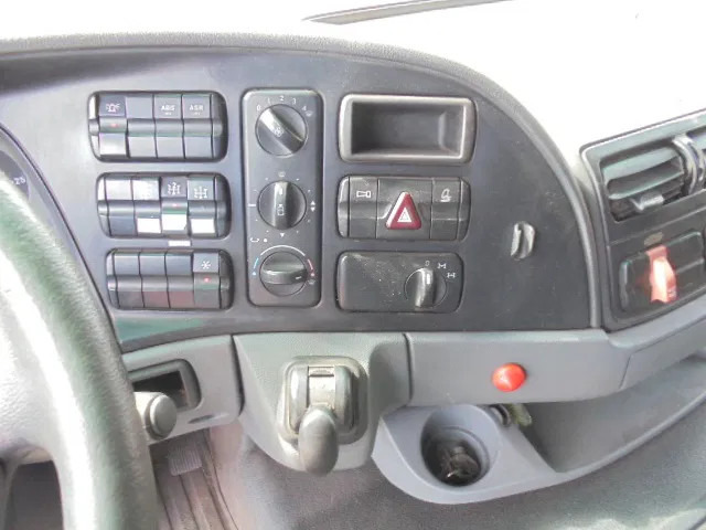Vakuumski tovornjak Mercedes-Benz Actros 4141K MEGA VAC: slika 8