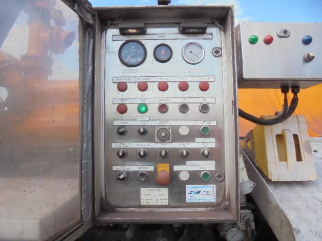Vakuumski tovornjak Mercedes-Benz Actros 4141K MEGA VAC: slika 20