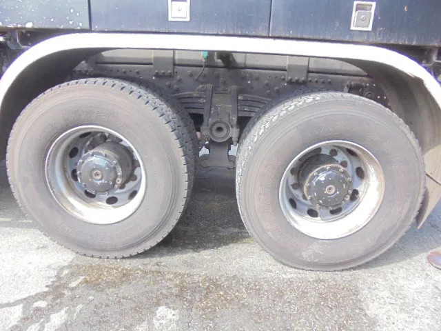 Vakuumski tovornjak Mercedes-Benz Actros 4141K MEGA VAC: slika 18