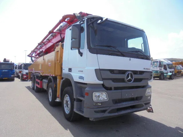 Mercedes-Benz Actros 4144 8X4 SANY 56M BETONPOMP - Črpalka za beton: slika 4 Mercedes-Benz Actros 4144 8X4 SANY 56M BETONPOMP - Črpalka za beton: slika 4