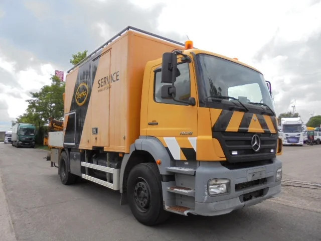 Mercedes-Benz Axor 1828 - Tovornjak z dvigalom: slika 5 Mercedes-Benz Axor 1828 - Tovornjak z dvigalom: slika 5