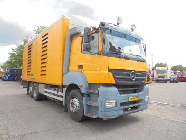 Mercedes-Benz Axor 2540 + HAMMELMAN DEUTZ - Vakuumski tovornjak: slika 3 Mercedes-Benz Axor 2540 + HAMMELMAN DEUTZ - Vakuumski tovornjak: slika 3