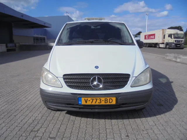 Mercedes-Benz Vito 110 - Mali kombi, Dostavno vozilo z dvojno kabino: slika 2 Mercedes-Benz Vito 110 - Mali kombi, Dostavno vozilo z dvojno kabino: slika 2