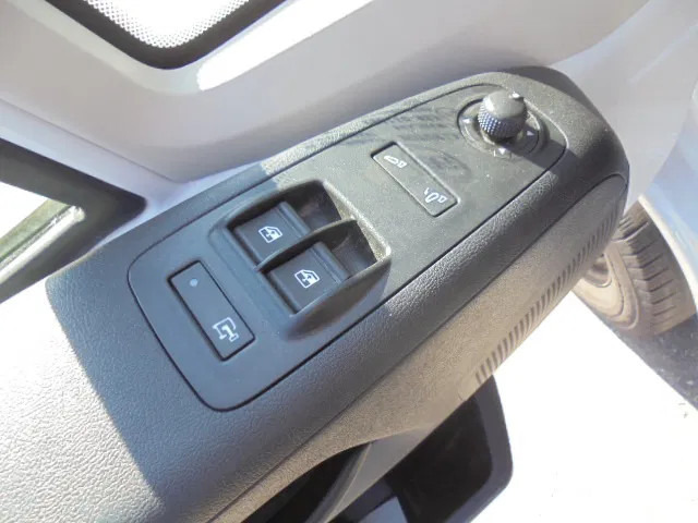 Furgon Opel Movano L3H2 2.2L BLUE HDI 140: slika 15