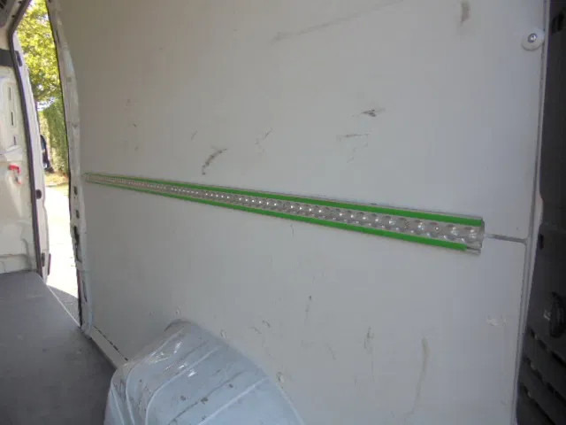 Furgon Opel Movano L3H2 2.2L BLUE HDI 140: slika 18