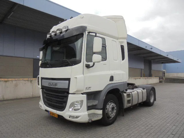 DAF CF 400 NL TRUCK - Vlačilec: slika 1 DAF CF 400 NL TRUCK - Vlačilec: slika 1