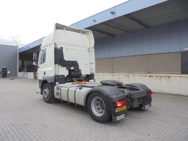 DAF CF 400 NL TRUCK - Vlačilec: slika 4 DAF CF 400 NL TRUCK - Vlačilec: slika 4