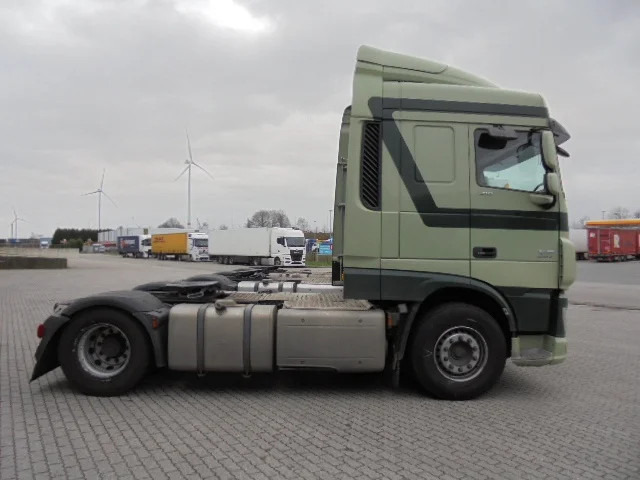 DAF XF 410 EURO6 - Vlačilec: slika 4 DAF XF 410 EURO6 - Vlačilec: slika 4