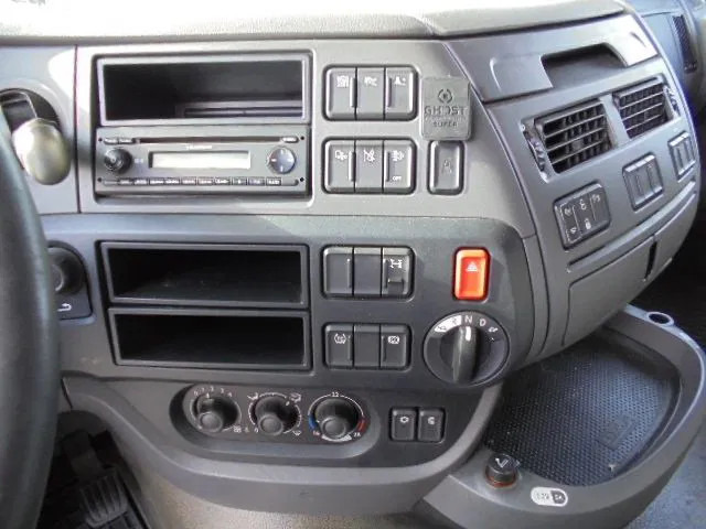 Vlačilec DAF XF 440: slika 14
