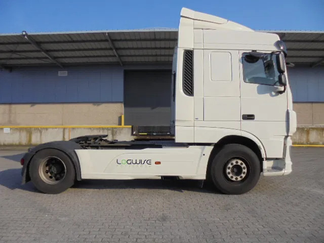DAF XF 450 - Vlačilec: slika 4 DAF XF 450 - Vlačilec: slika 4