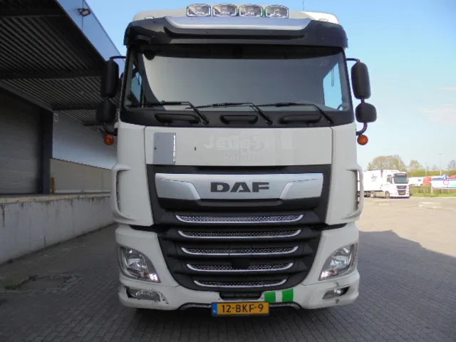 DAF XF 450 - Vlačilec: slika 2 DAF XF 450 - Vlačilec: slika 2
