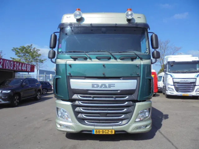 DAF XF 460 6X2 RETARDER NL TRUCK - Vlačilec: slika 2 DAF XF 460 6X2 RETARDER NL TRUCK - Vlačilec: slika 2