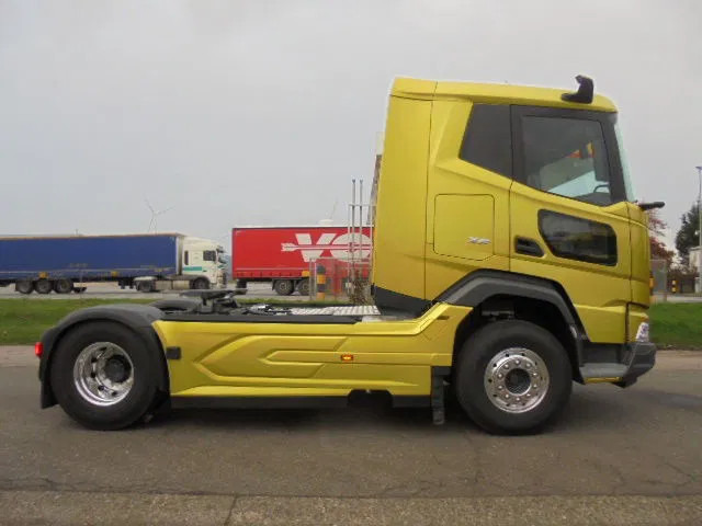 DAF XF 480 FT + HYDRAULICS MET FABRIEKS GARANTIE - Vlačilec: slika 2 DAF XF 480 FT + HYDRAULICS MET FABRIEKS GARANTIE - Vlačilec: slika 2