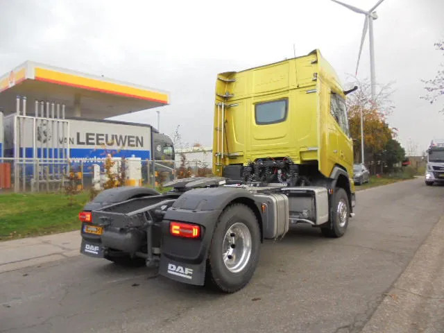 DAF XFC 530 FT DEMO KIEPHYDROLIEK MET FABRIEKS GARANTIE NL TRUCK - Vlačilec: slika 5 DAF XFC 530 FT DEMO KIEPHYDROLIEK MET FABRIEKS GARANTIE NL TRUCK - Vlačilec: slika 5