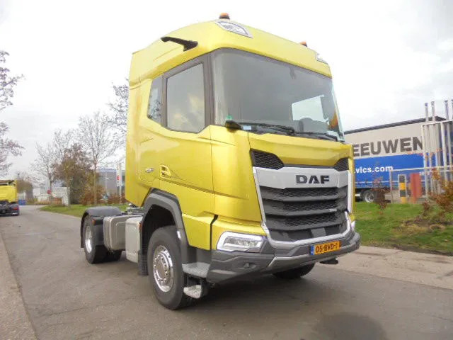 DAF XFC 530 FT DEMO KIEPHYDROLIEK MET FABRIEKS GARANTIE NL TRUCK - Vlačilec: slika 4 DAF XFC 530 FT DEMO KIEPHYDROLIEK MET FABRIEKS GARANTIE NL TRUCK - Vlačilec: slika 4