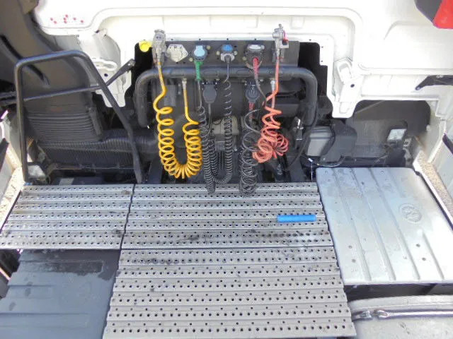 Vlačilec MAN TGX 18.400 XL: slika 8