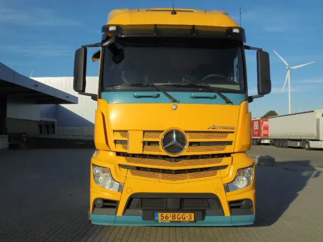 Mercedes-Benz Actros 1840 - Vlačilec: slika 2 Mercedes-Benz Actros 1840 - Vlačilec: slika 2