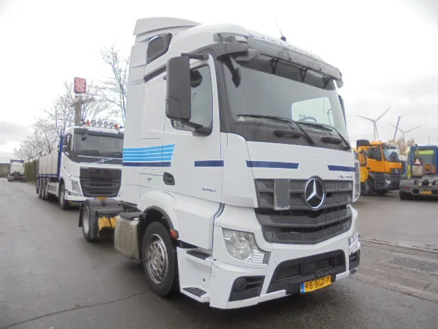 Mercedes-Benz Actros 1840 LS NL TRUCK - Vlačilec: slika 3 Mercedes-Benz Actros 1840 LS NL TRUCK - Vlačilec: slika 3
